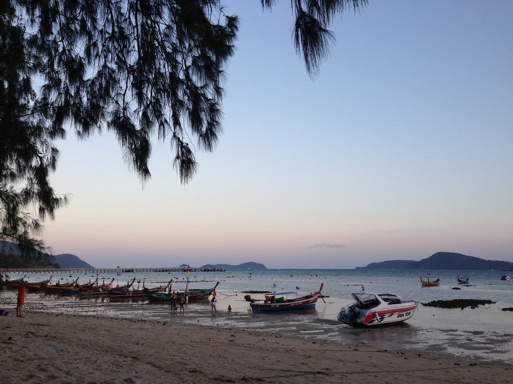 The Title Kr Beach Condotel Rawai Beach Esterno foto
