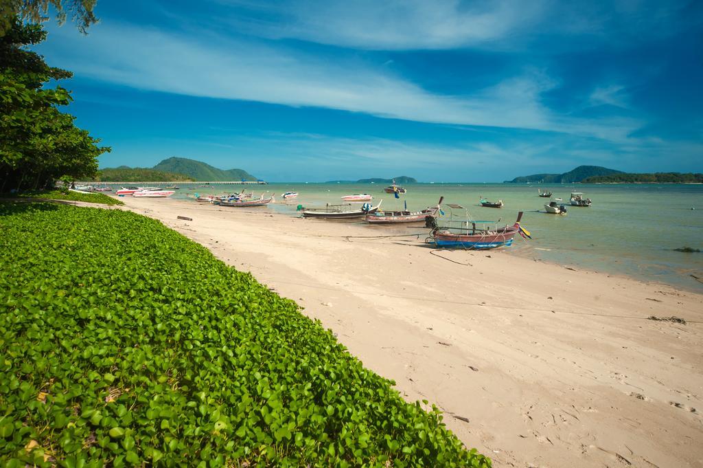 The Title Kr Beach Condotel Rawai Beach Esterno foto