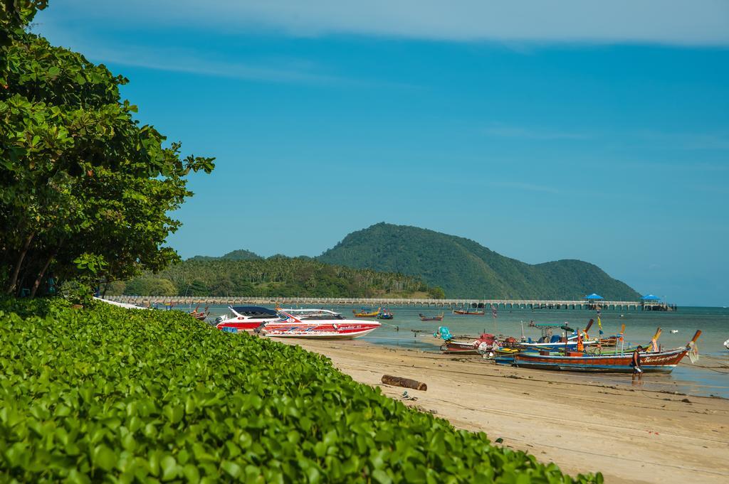 The Title Kr Beach Condotel Rawai Beach Esterno foto